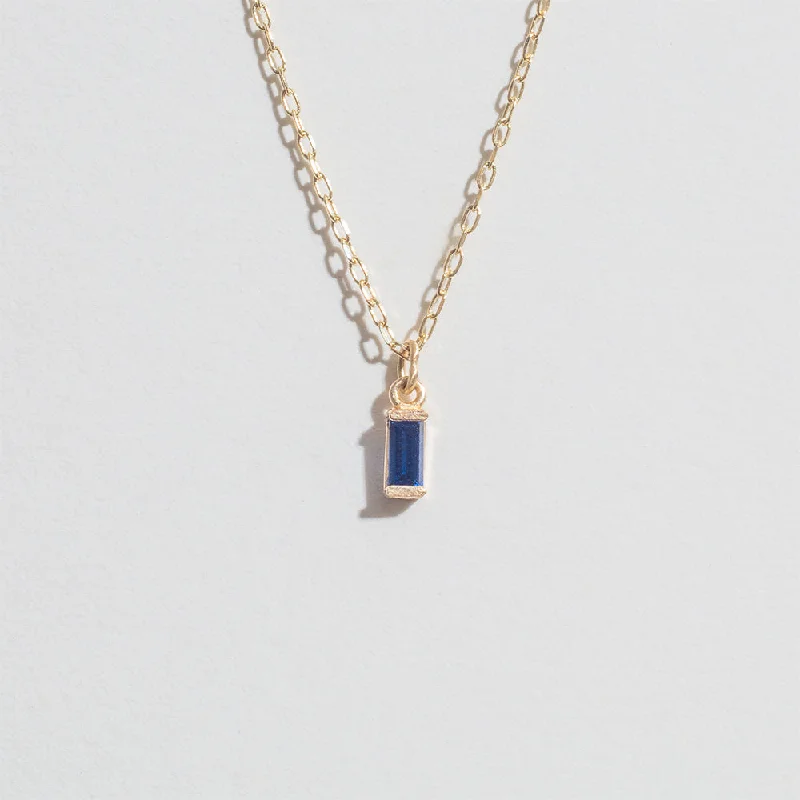 SAPPHIRE BAGUETTE STATION NECKLACE | 14K GOLD