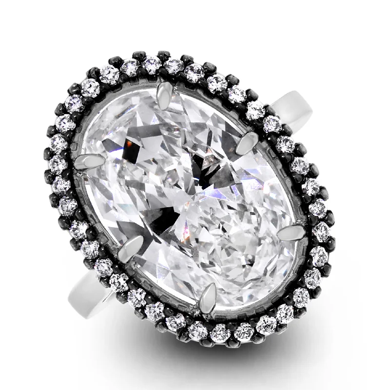 The Antique Engagement Ring (6.20 ct Oval KVVS2 IGI Diamond) in Platinum