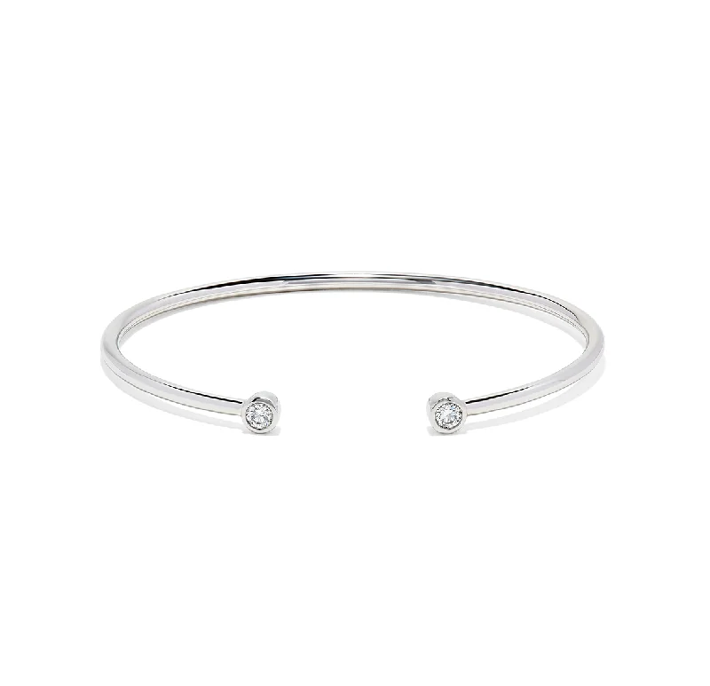 Sabel White Gold Round Diamond Bezel Bangle